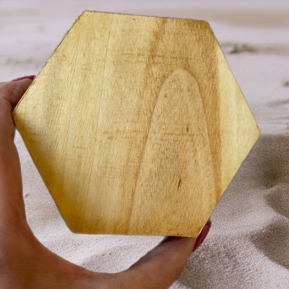 Persian  Katham Hexagonal Jewelry Box with Equestrian Design - Picture 6 of 6